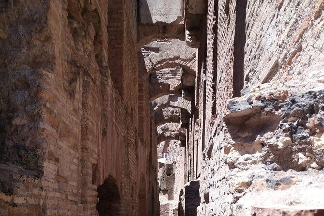 Colosseum Underground Tour With Arena Floor: Vip Experience - Entering the Colosseum with a real meeting point (and strict names)