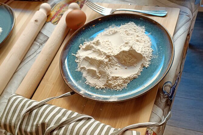 Cooking Class in Rome: Make Fettucine & Tiramisù with Chef Paolo - Quick hits for your fettuccine and tiramisù night