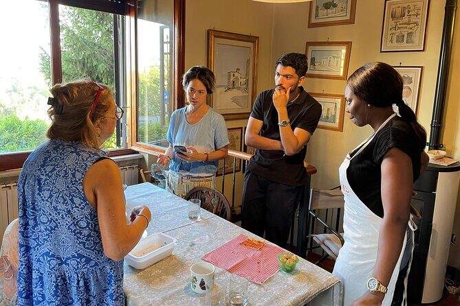 Cooking & eating with Locals in their home kitchen in Rome - Key things to know before you go