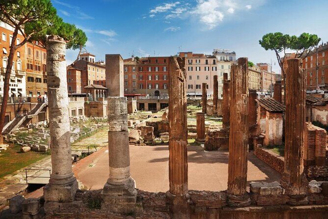 Criminal Tour of Rome - Largo Argentina: the area tied to Julius Caesar’s assassination