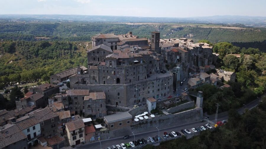 Day trip Rome: Bomarzo Monster Park & Medieval Villages tour - Timing tips: start earlier for calmer light