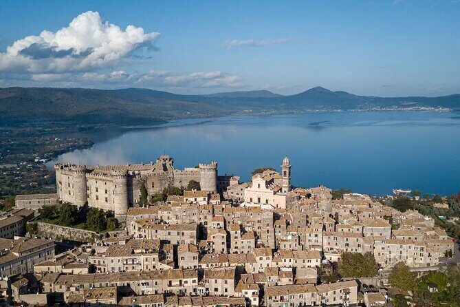 Day trip Rome in Bracciano, Anguillara and Trevignano Romano - Stop 2: Bracciano’s castle town and lunch by the lake