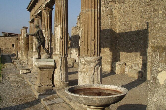 Day Trip to Capri, Blue Grotto, Sorrento & Pompeii Entry Tickets - Transfers and group comfort: your car plan matters more than you think