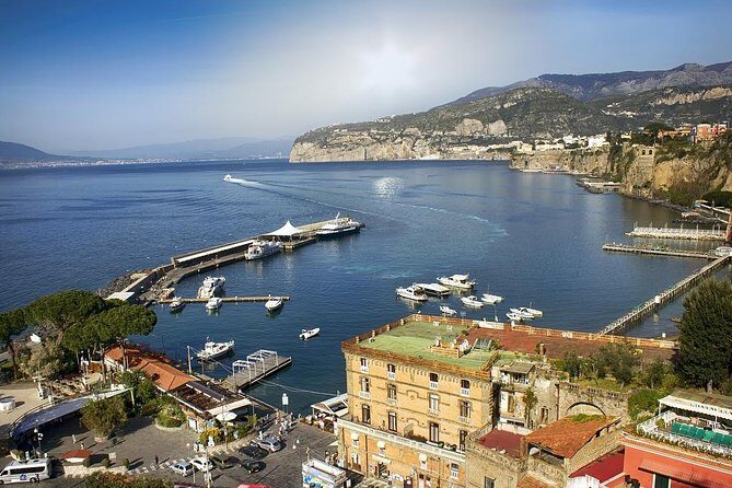 Day Trip to Capri, Blue Grotto, Sorrento & Pompeii Entry Tickets - Who should book this Capri–Blue Grotto–Sorrento–Pompeii day