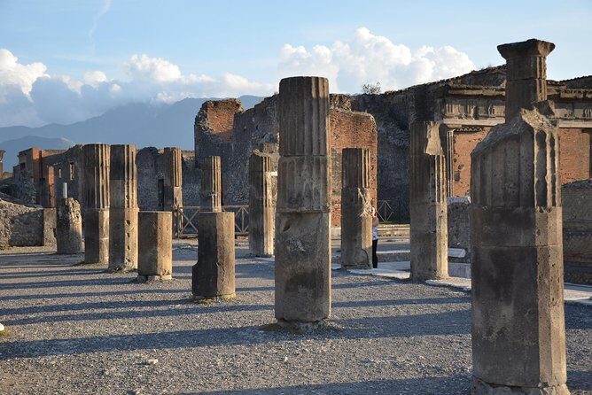 Day Trip to Pompeii, Positano and Amalfi Coast- Semi Private Tour - Common snags to plan for (so your day stays fun)