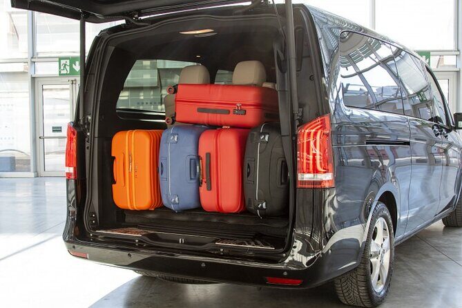 Departure by MiniVan from Rome City to Rome Fiumicino airport FCO - A Calm, Private Ride to FCO in a Mercedes V-Class