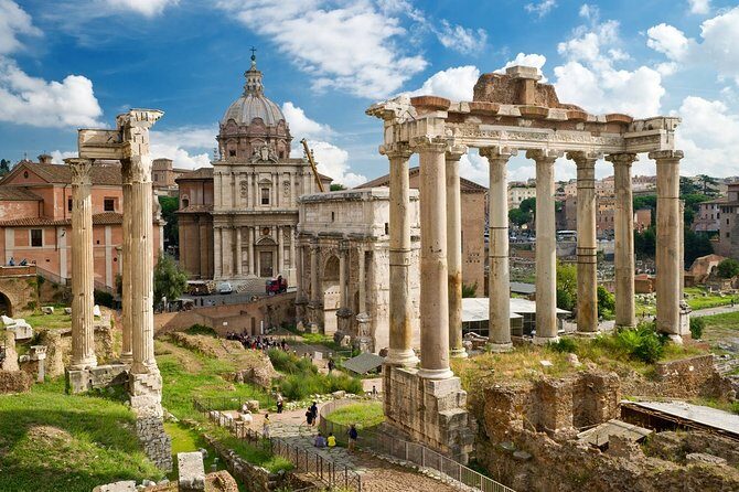 Departure Transfer from Rome to Rome Airport FCO in Private Van - Ride comfort, bottled water, and luggage help that pays off fast