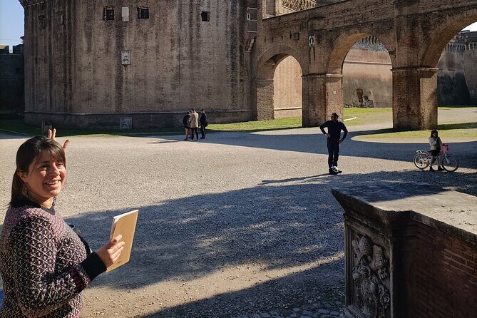 Design your own Postcard of Rome - tour with artistic activity - Short Walk, Plenty of Sitting: How the Rome Viewing Works