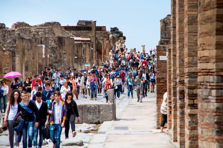 Discover Mt. Vesuvius: Private 3-Hour Tour from Pompeii - Key things to know before you go