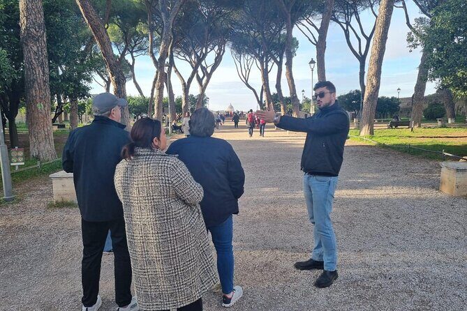Discover Rome Highlights by Golf Cart Tour private tour - The guide matters: what you should look for on your ride
