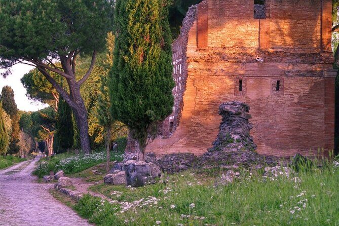 Discover The Ancient Appian Way in confort: a golf cart adventure - Domine Quo Vadis: a short stop with a legend attached