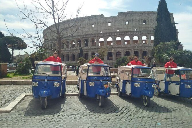 Discover the famous seven hills of Rome with the calessino bee - Piazza dei Cavalieri di Malta and Circo Massimo: the Aventine’s contrast