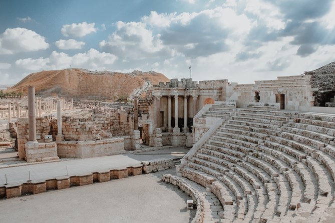 Discovering Pompeii and Herculaneum - VIP Tour with Lunch - Who this Pompeii and Herculaneum VIP tour is best for
