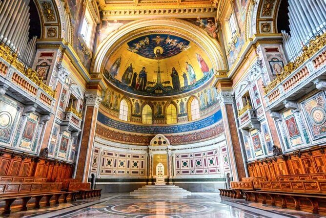 Divine Masterpieces: Guided Tour of Rome's Churches and Art - Stop 2: Santa Maria Maggiore, the Snowfall Legend, and Papal Status