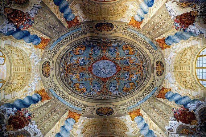 Doria Pamphilj Gallery and Palace Private Tour - Getting there on Via del Corso: easy start, clean route
