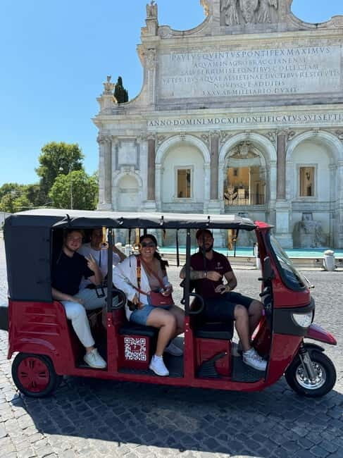 E-Tuk Tour: Express Highlights of Rome - From Via dei Condotti: The Start and How the Timing Feels