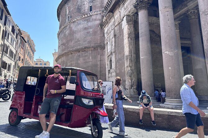 E-Tuk Tour: Highlights of Rome - The Pantheon Stop: Quick Time, Icon Status, Ticket Reality