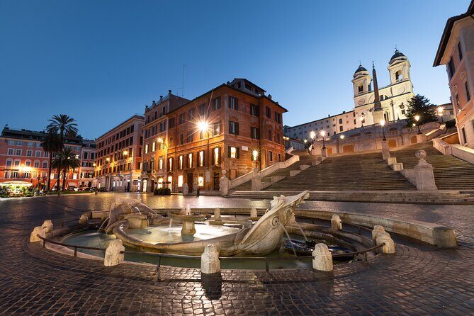 E-Tuk Tour: Rome by Night - Piazza di Spagna and Trevi Fountain: first glow of the evening