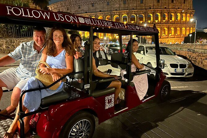E-Tuk Tour: Rome by Night - Colosseum at night: lit up and easier to enjoy