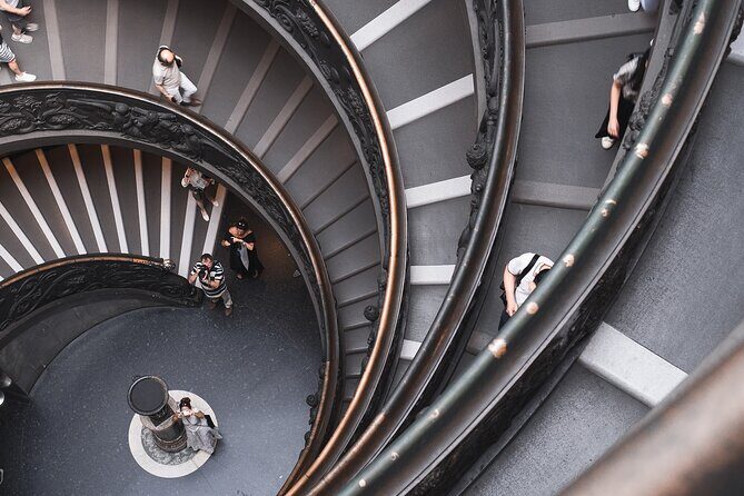 Early Bird Vatican Museums, Sistine Chapel guided Walking Tour - Vatican Museums: from Pope-collected art to ancient worlds
