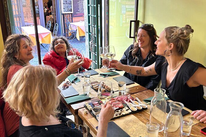EAT AND DRINK LIKE A LOCAL - Wine Tasting in Trastevere w/ Gelato - Stop 2 at Otaleg: Gelato with the right timing and a quick reset