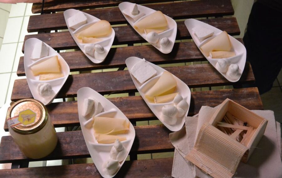 Eat Like a Roman - Traditional Food, Local Market & History - Organic olive oil and a 1915 bakery: where Rome teaches flavors