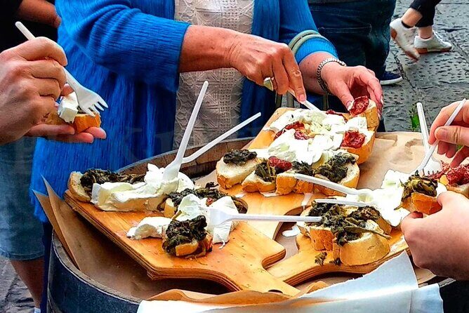 Eating Naples Street Food Tour with Guided Tasting and Sightseeing - Santa Chiara: a peaceful monastery moment in the middle of eating