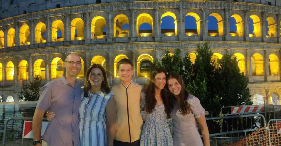 Elegant Rome by night tour and dinner in a local restaurant - St. Peter’s Square under night lighting