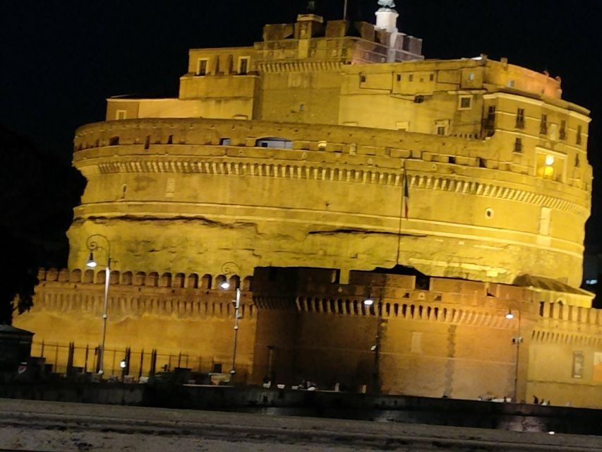 Elegant Rome by night tour and dinner in a local restaurant - Pacing, photos, and the “surprise” factor