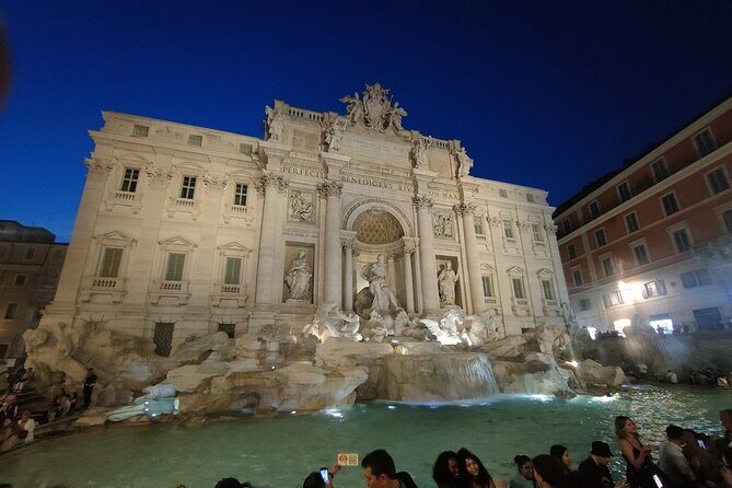 Elegant Rome by Night Tour with Local Driver-Guide & Dinner - Trevi Fountain and Piazza di Spagna: iconic, but timed for night charm