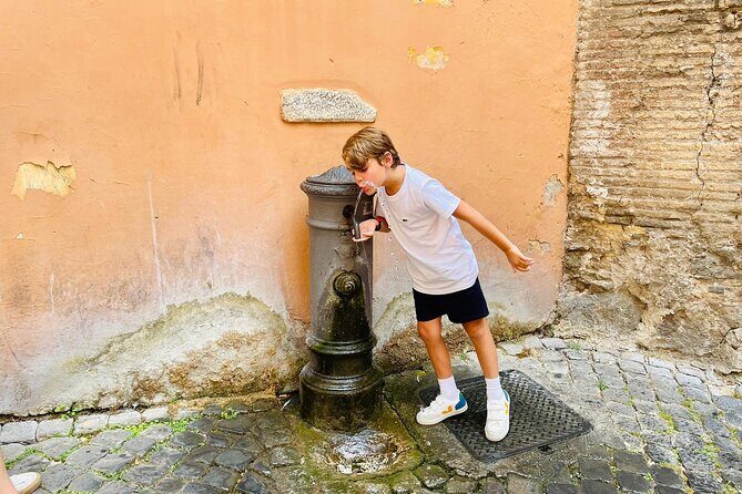Enjoy Rome Full day tour in Golf Cart with Catacombs - Antico Quartiere Ebraico and the Pantheon: old streets to famous domes