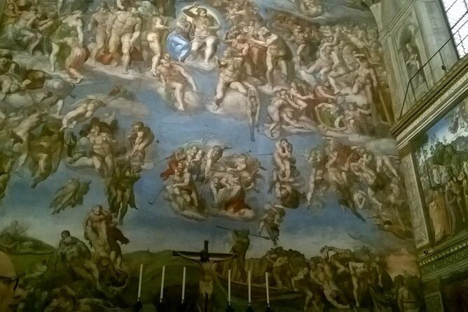 Enjoy Vatican Museums , Sistine Chapel : guided tour - Vatican Museums Stop: A Route Through Centuries, Without the Wandering