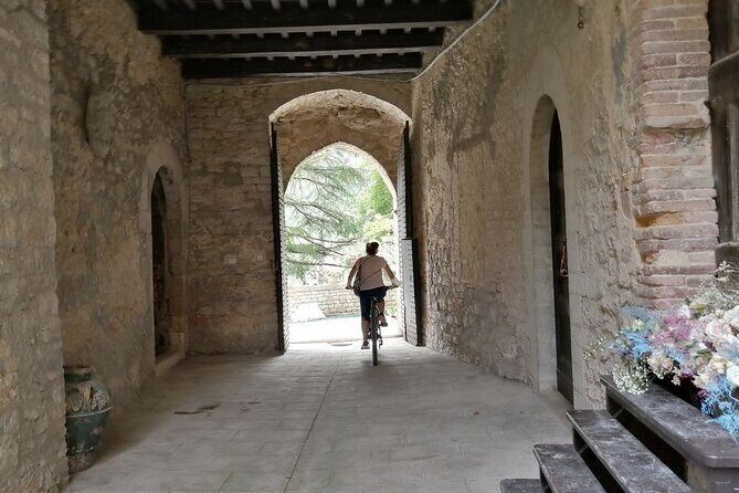 Enobike tour to Lake Corbara and Titignano Castle - Key highlights you’ll feel in every stop