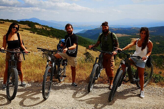 Enobike tour to Lake Corbara and Titignano Castle - Castello di Titignano: medieval village vibes and a big panorama