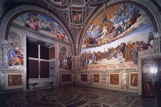 Entire Vatican Tour Experience Treasure of the Sistine Chapel - Priority skip-the-line at the Vatican Museums entrance