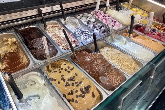 Evening Flavors of Naples: Private Food Tour and Wine Tasting - Where the tour starts and how the evening flows