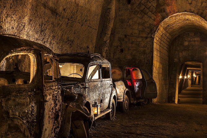 Exciting private tour of the Royal Palace and Bourbon Gallery - Price and added tickets: where the real cost lands