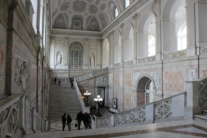 Exciting private tour of the Royal Palace and Bourbon Gallery - Quick practical notes that make the day smoother