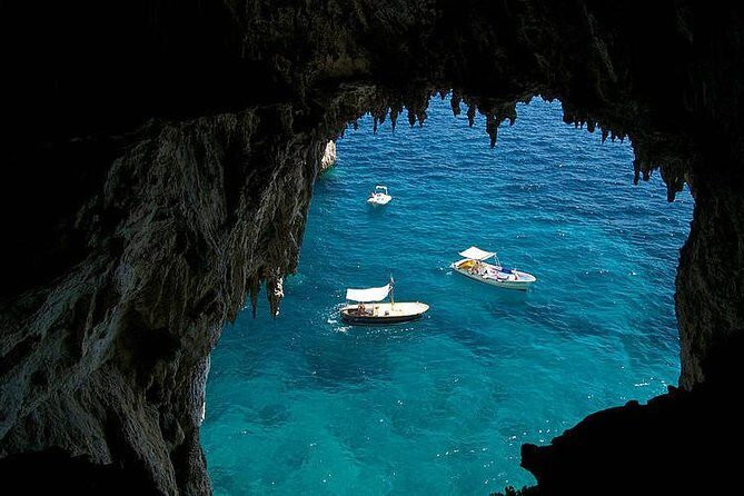 Exclusive Capri Boat Tour from Naples or Sorrento - Getting to Capri: the fast ferry crossing that sets the tone