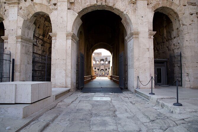 Exclusive Colosseum Gladiator's Arena with Roman Forum - The Colosseum Underground View: Why the Interior Layout Feels Real