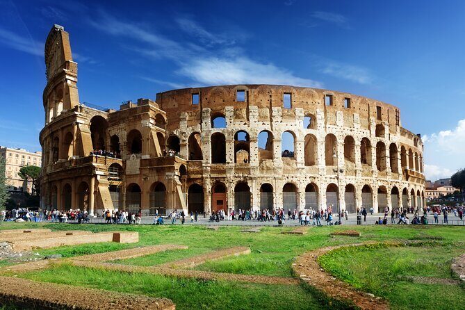 Exclusive Colosseum Tour with Top-Rated Guide - Pace, Crowds, and Comfort: How to Get Through the Express Format