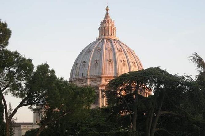 Exclusive Guided tour : Vatican Museum,Sistine Chapel & Basilica - St. Peter’s Basilica: big church energy and self-paced freedom