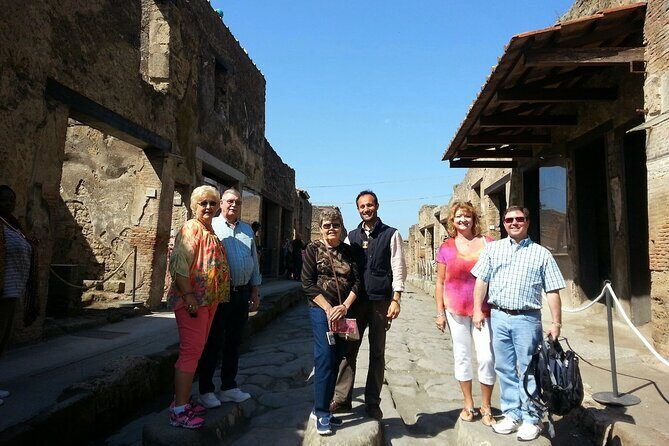 Exclusive Pompeii with Wine and Lunch on Vesuvius-Skip-the-line - Private Pompeii Guidance: Turning Ruins Into Daily Life