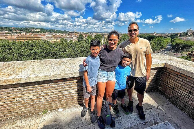Exclusive Private Golf Cart Tour With Local ,Hidden Gems, Ice Cream - Why a private electric golf cart works so well in Rome