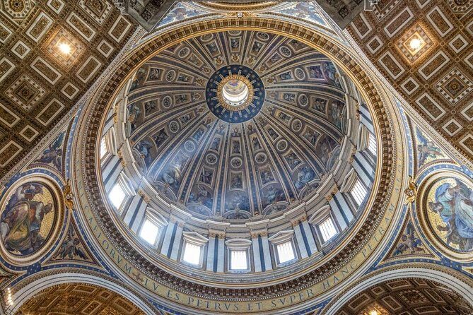 Exclusive Vatican Museum and Sistine Chapel Group Tour - Stop 2: Raphael Rooms into the Sistine Chapel ceiling world