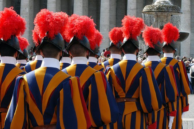 Exclusive Vatican Museum Sistine Chapel Skip-the-Line Group Tour - Art Historian Guidance: What Guiliana-Style Storytelling Changes