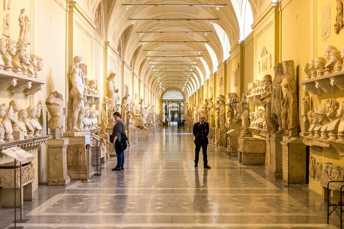 Exclusive Vatican Museums & Sistine Chapel Guided Tour by Evening - Guides, group size, and headsets: why it feels smoother than self-guided