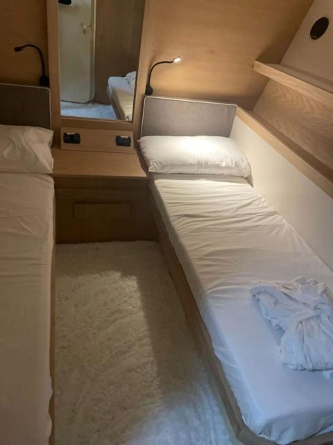 Experience Luxury at sea: Rent your yacht - Naples Mergellina check-in: start your day without the stress
