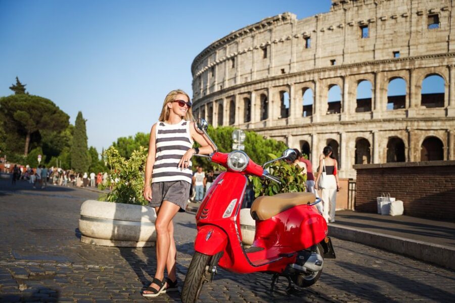 Explore city on Vespa with Professional Photographer - Janiculum Hill (Colle del Gianicolo): where Rome feels bigger