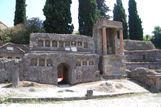 Explore Pompei Ruins with your Private Archaeologist - Weather and the outdoor factor in Pompeii